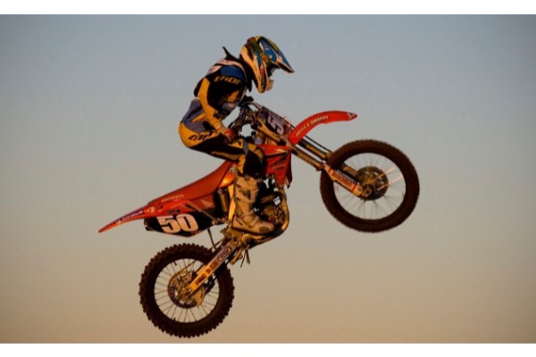 What Size Dirt Bike Do You Need for Your Height & Age